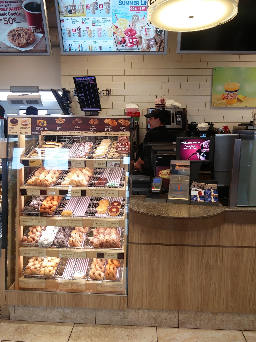 Tim Hortons | 4949 Barlow Trail SE #2, Calgary, AB T2B 3B5, Canada | Phone: (403) 235-3460