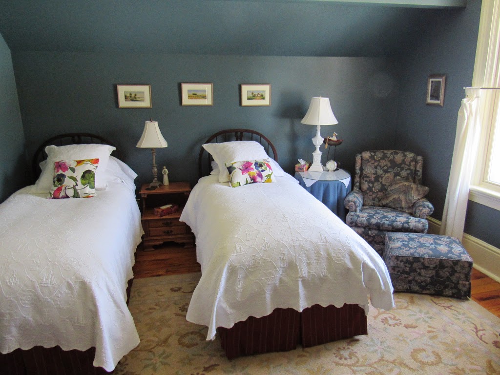 Telegraph House | 205 Main St, Port Stanley, ON N5L 1C4, Canada | Phone: (519) 782-3006