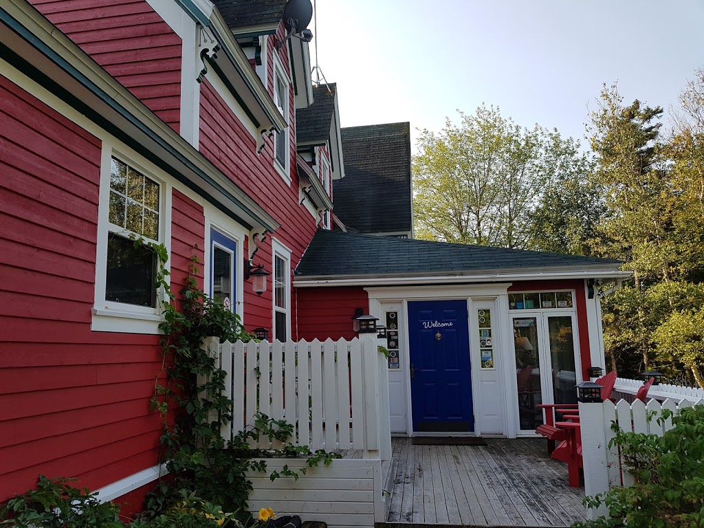 Little Shemogue Inn | 2361, Route 955, Little Shemogue, NB E4M 3K4, Canada | Phone: (506) 538-2320