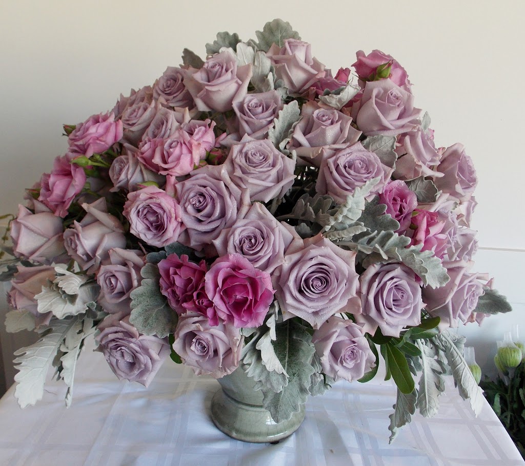 Business Is Blooming ~ Milton Flowers | 385 Main St E, Milton, ON L9T 1P7, Canada | Phone: (905) 693-6437