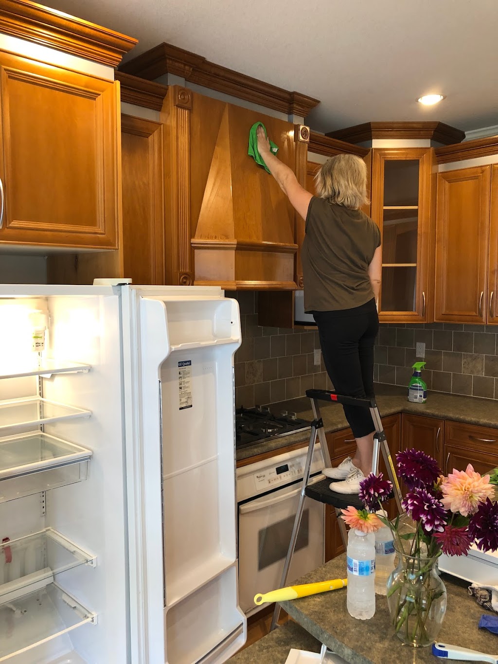 Pacific Breeze Cleaning Ltd | 18935 69 Ave, Surrey, BC V4N 5K1, Canada | Phone: (778) 891-1344
