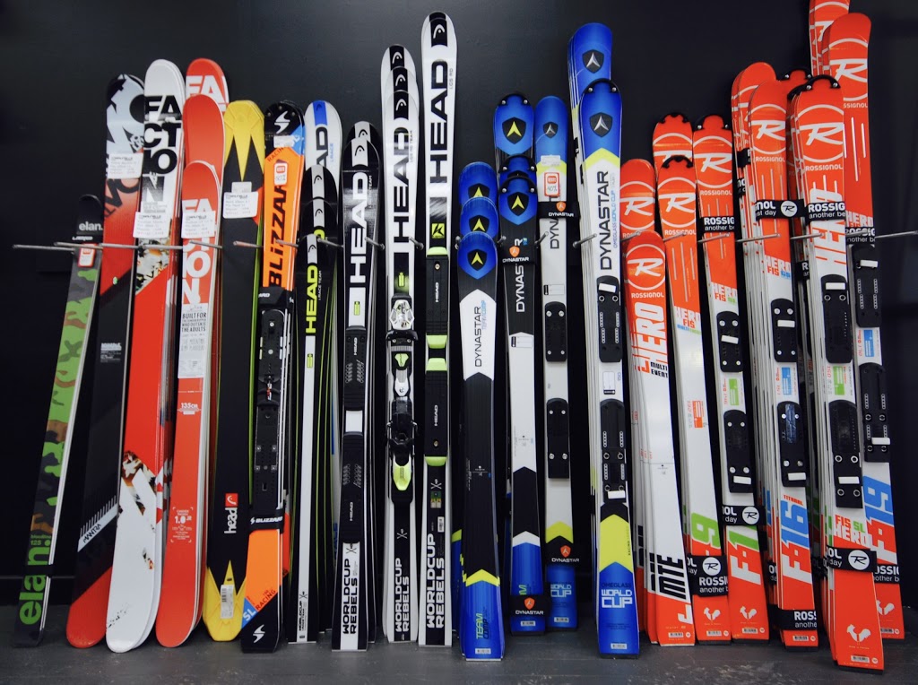 Brunelle Sport | 260 Boulevard du Beau Pré, Beaupré, QC G0A 1E0, Canada | Phone: (418) 827-1717
