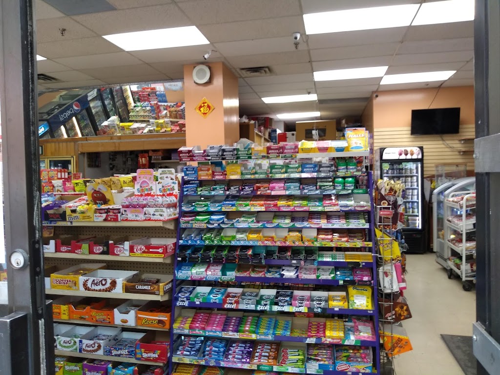 Elm Basket | 23 Elm St, Toronto, ON M5G 1H1, Canada | Phone: (416) 599-9252