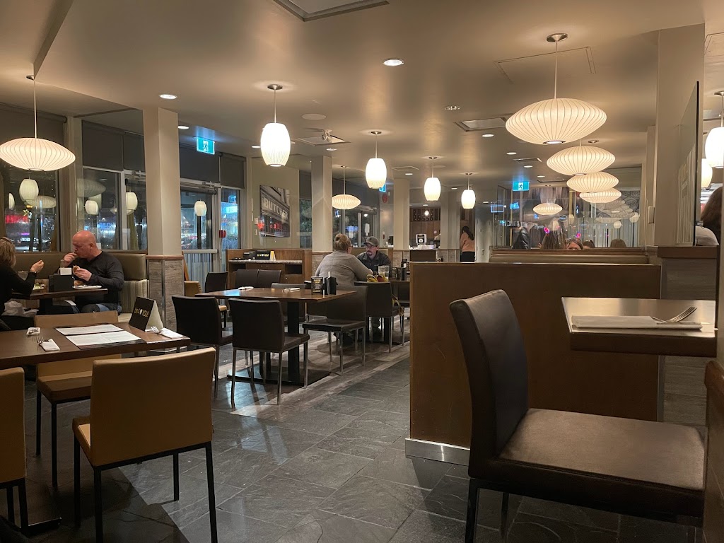 Bin 4 Burger Lounge | 102-716 Goldstream Avenue Victoria, Langford, BC V9B 2X3, Canada | Phone: (778) 265-5464