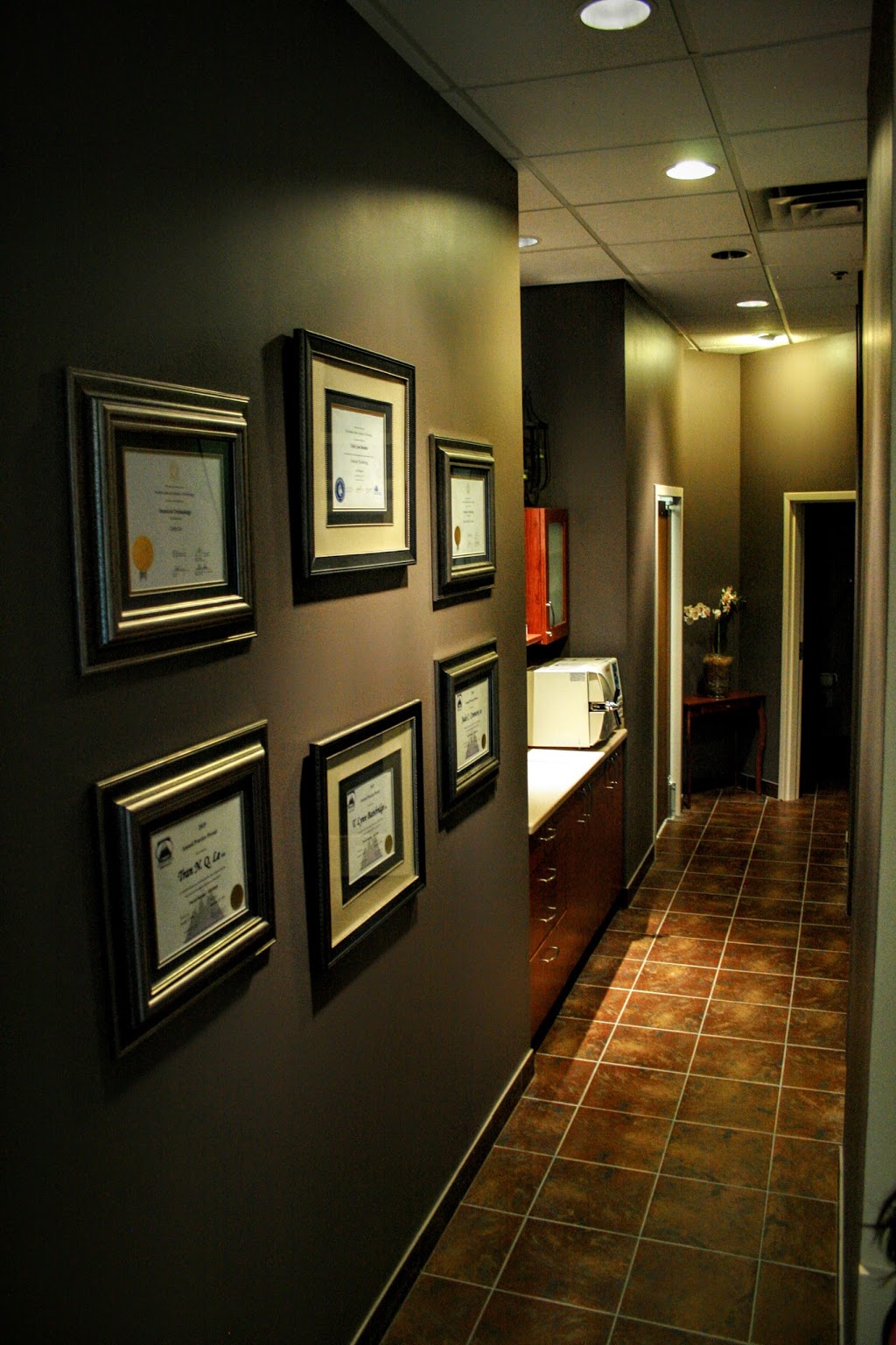 Ellerslie Road Denture Clinic Inc | 11155 Ellerslie Rd SW, Edmonton, AB T6W 0E9, Canada | Phone: (780) 439-5966