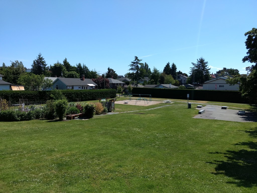 Anderson Park | 835 Colville Rd, Victoria, BC V9A 4N8, Canada | Phone: (250) 414-7114
