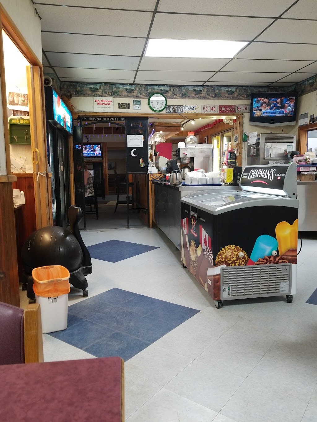 Demaine Hotel | 3 Main St, Demaine, SK S0L 0R0, Canada | Phone: (306) 858-2027