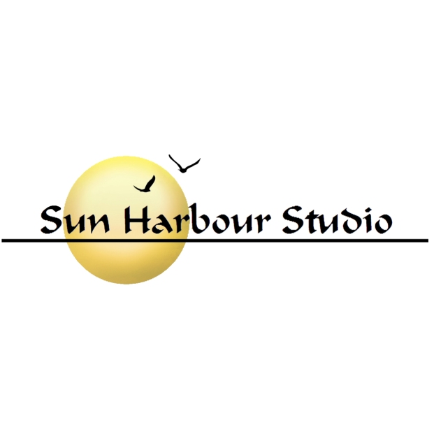 Sun Harbour Studio | 21 Tweedsmuir Ave, Dundas, ON L9H 4H6, Canada | Phone: (905) 627-7388