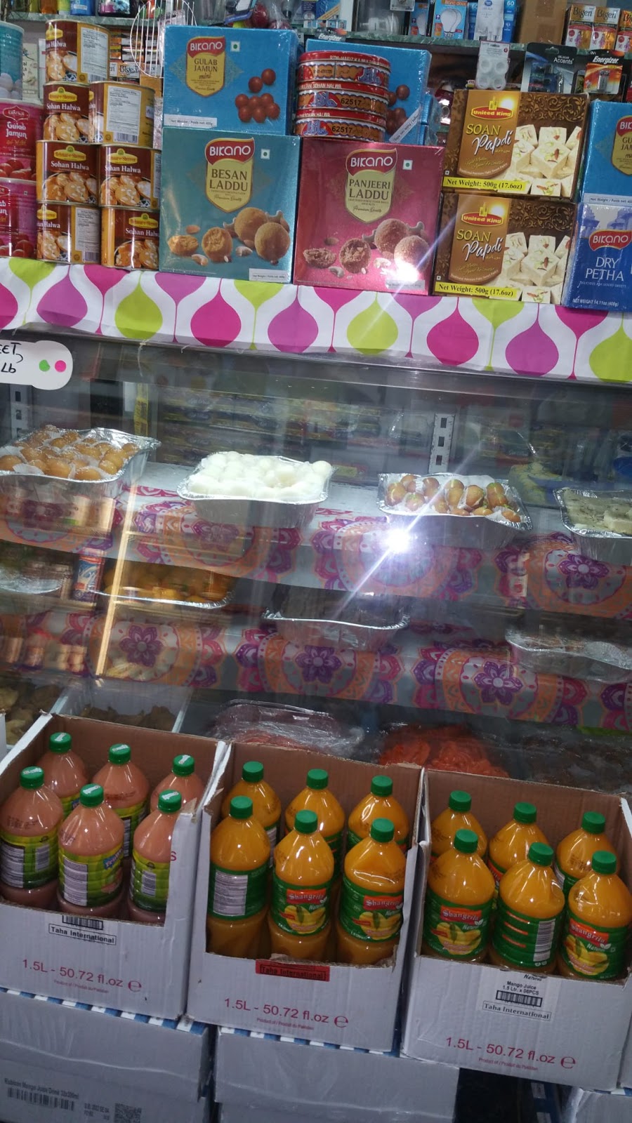 Marche Sohni | 1730 Rue Oxford, Montréal, QC H4L 1B6, Canada | Phone: (514) 332-2553