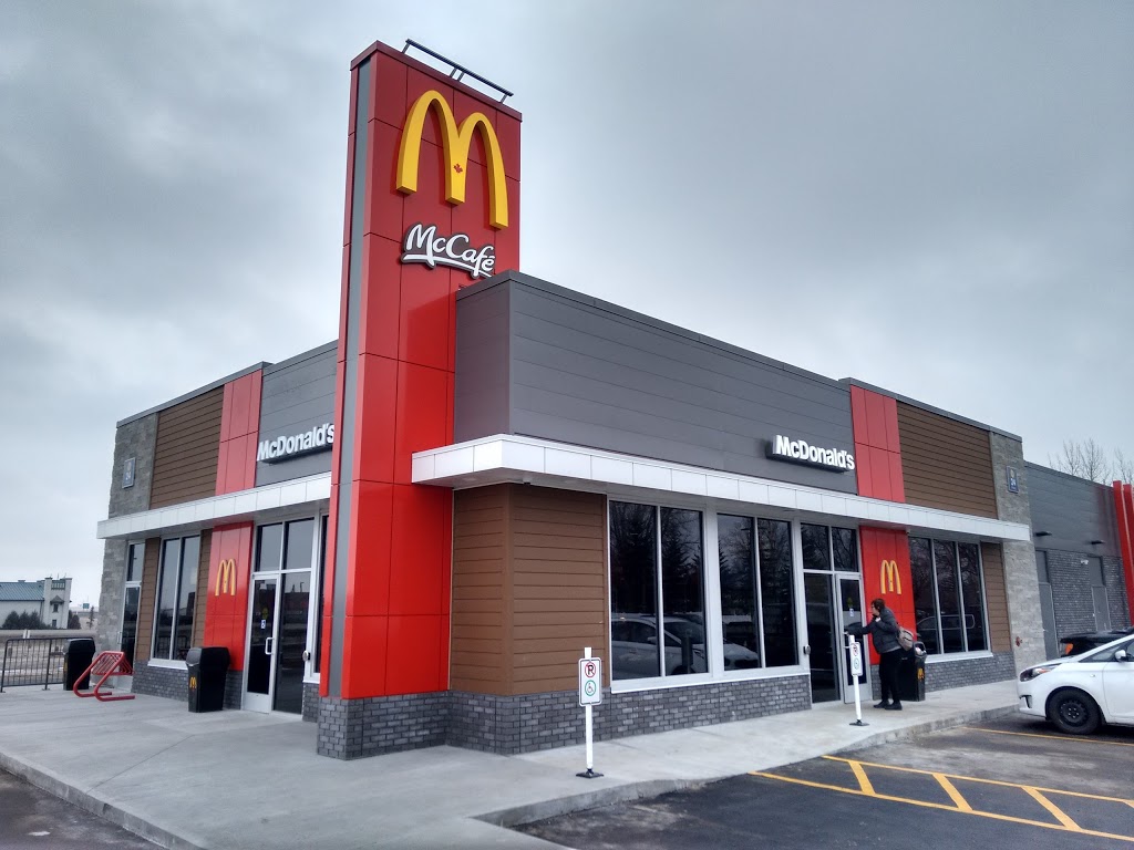 McDonalds | 1585 9 Ave NE, Moose Jaw, SK S6J 0A9, Canada | Phone: (306) 693-1777