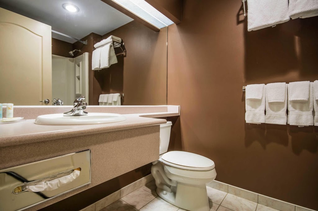 Quality Hotel & Conference Centre | 36035 N Parallel Rd, Abbotsford, BC V3G 2C6, Canada | Phone: (604) 870-1050