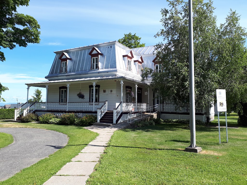 Ressource alternative des jeunes de Bellechasse | 580 Rte Bégin, Saint-Anselme, QC G0R 2N0, Canada | Phone: (418) 887-7117