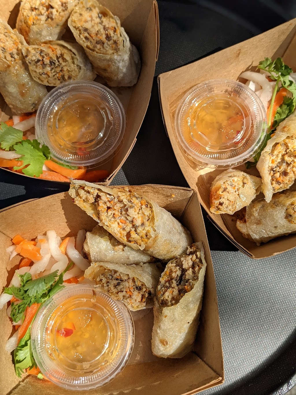Camion Cafe - Food Truck | 8425 Main St, Vancouver, BC V5X 3M3, Canada | Phone: (236) 412-1119
