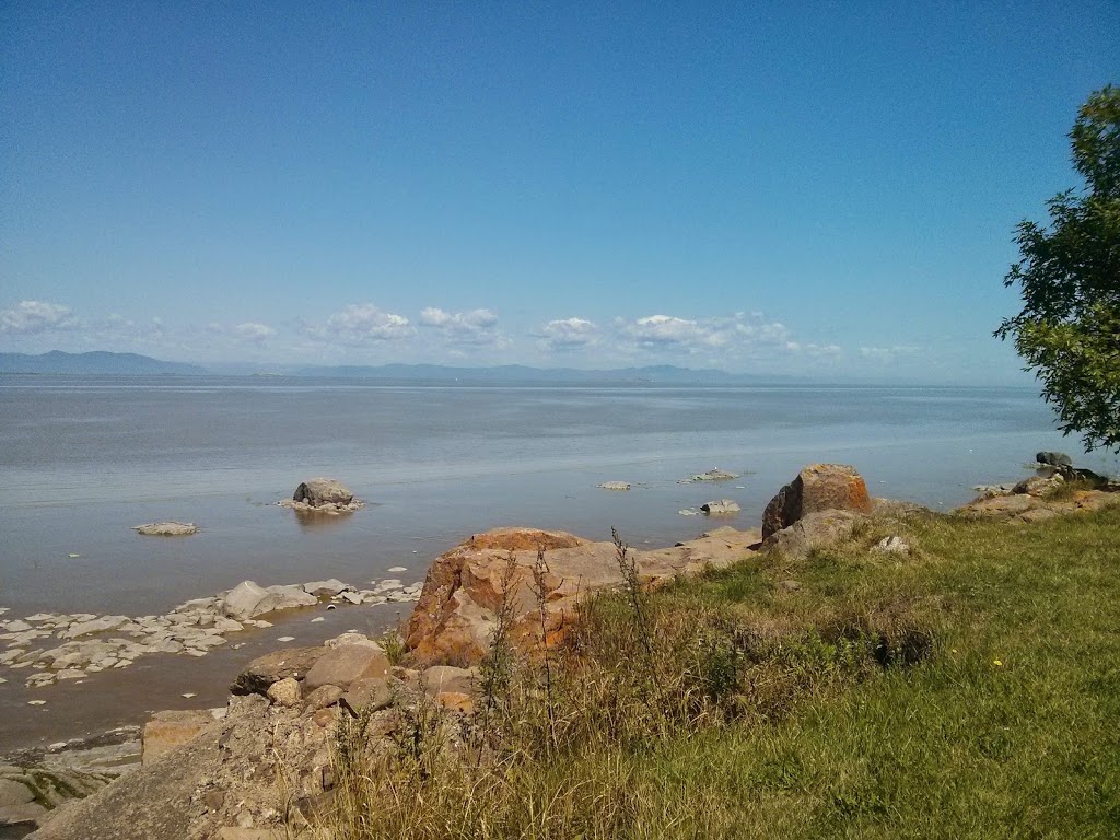 Camping Municipal Rocher Panet | 10 Route du Quai, LIslet, QC G0R 2B0, Canada | Phone: (418) 247-3193