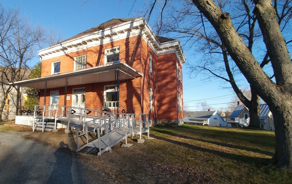La libellule | Brompton, Sherbrooke, QC J1C 1A1, Canada | Phone: (819) 636-0400