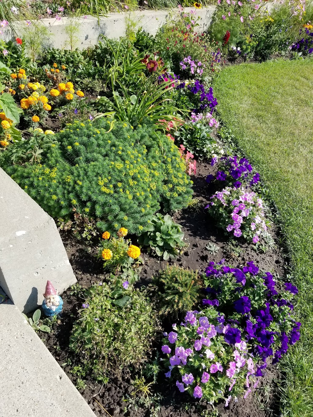 St. Stephens Cemetery | 20303 Meridian St NW, Edmonton, AB T5Y 6E6, Canada | Phone: (780) 377-0277
