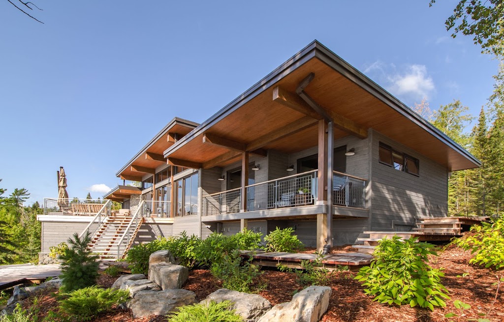 Cornerstone Timberframes Shipping & Receiving | 32053 MB-216, Kleefeld, MB R0A 0V1, Canada | Phone: (204) 326-4456
