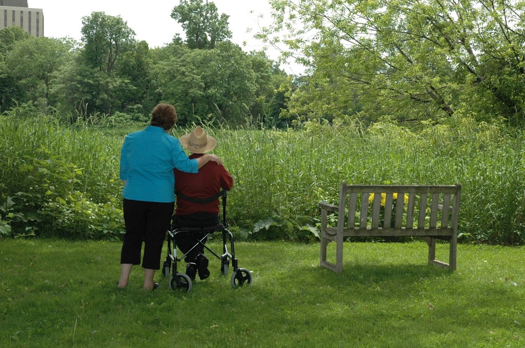 Hospice Care Ottawa, May Court Hospice | 114 Cameron Ave, Ottawa, ON K1S 0X1, Canada | Phone: (613) 260-2906