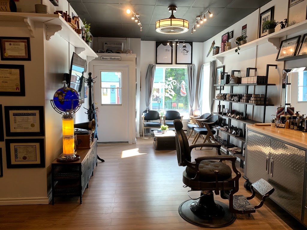 The Twisted Barber | 697 King St, Bridgewater, NS B4V 1B5, Canada | Phone: (902) 930-2395