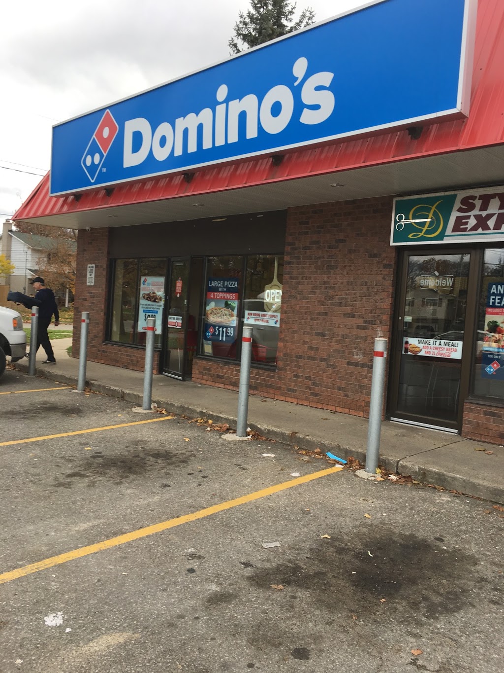 Domino S 585 Eramosa Rd Guelph ON N1E 2N4 Canada   Da365057b903c0015d31de73a4d1e627  Ontario Wellington County Guelph Dominoshtml 