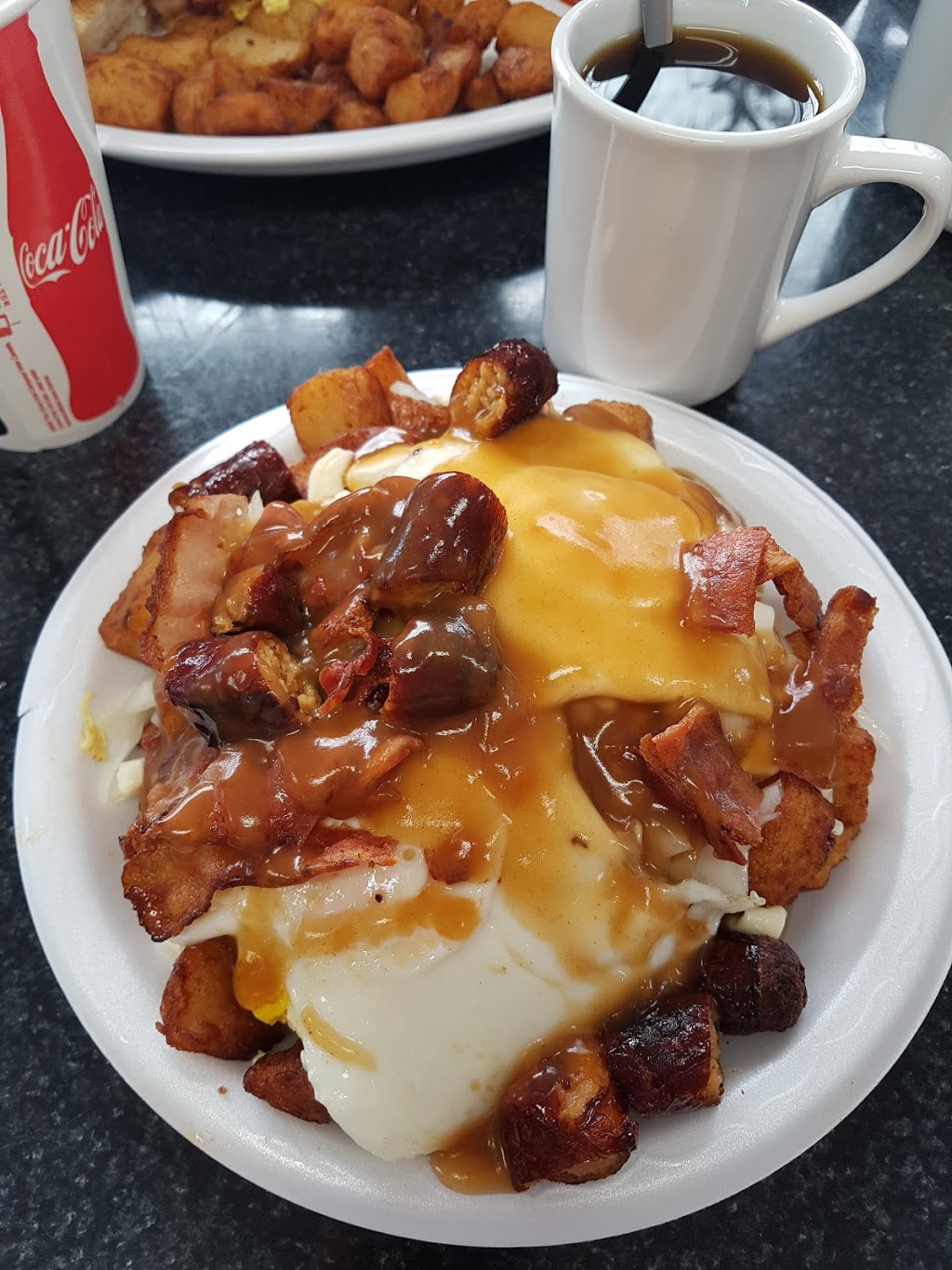 La Belle Province | 10501 Boul Henri-Bourassa O, Saint-Laurent, QC H4S 1A1, Canada | Phone: (514) 338-1955