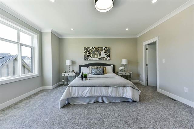 White Moon Homes | 8718 165a St, Surrey, BC V4N 3G7, Canada | Phone: (778) 908-2409