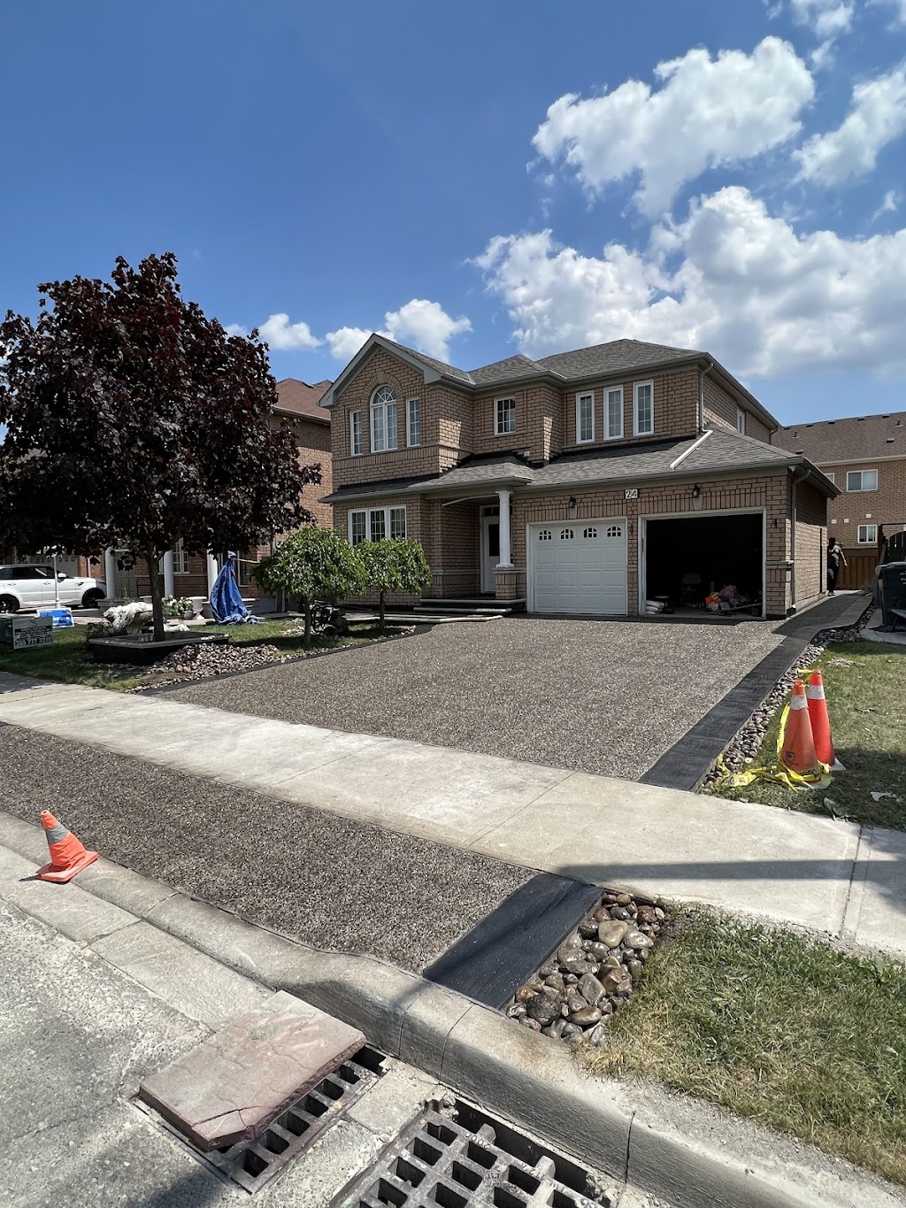 We build concrete | 19 Rae Ave, Brampton, ON L6P 0E7, Canada | Phone: (647) 861-9970