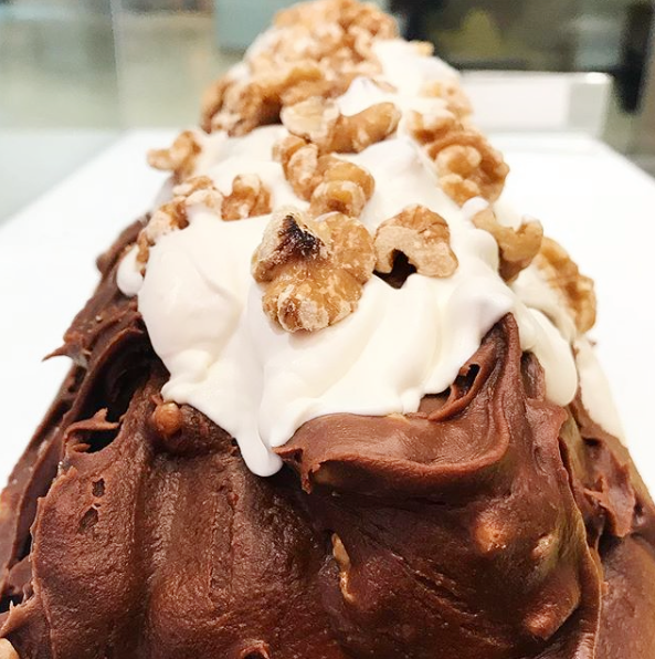 Rocky Mountain Chocolate Factory Saskatoon | Center Mall 560-3510 8th Street East, Saskatoon, SK S7H 0W6, Canada | Phone: (306) 244-2462