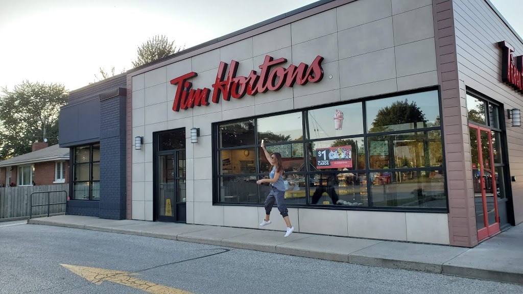 Tim Hortons | 500 Bloomfield Rd, Chatham-Kent, ON L7M 5J5, Canada | Phone: (519) 352-0946