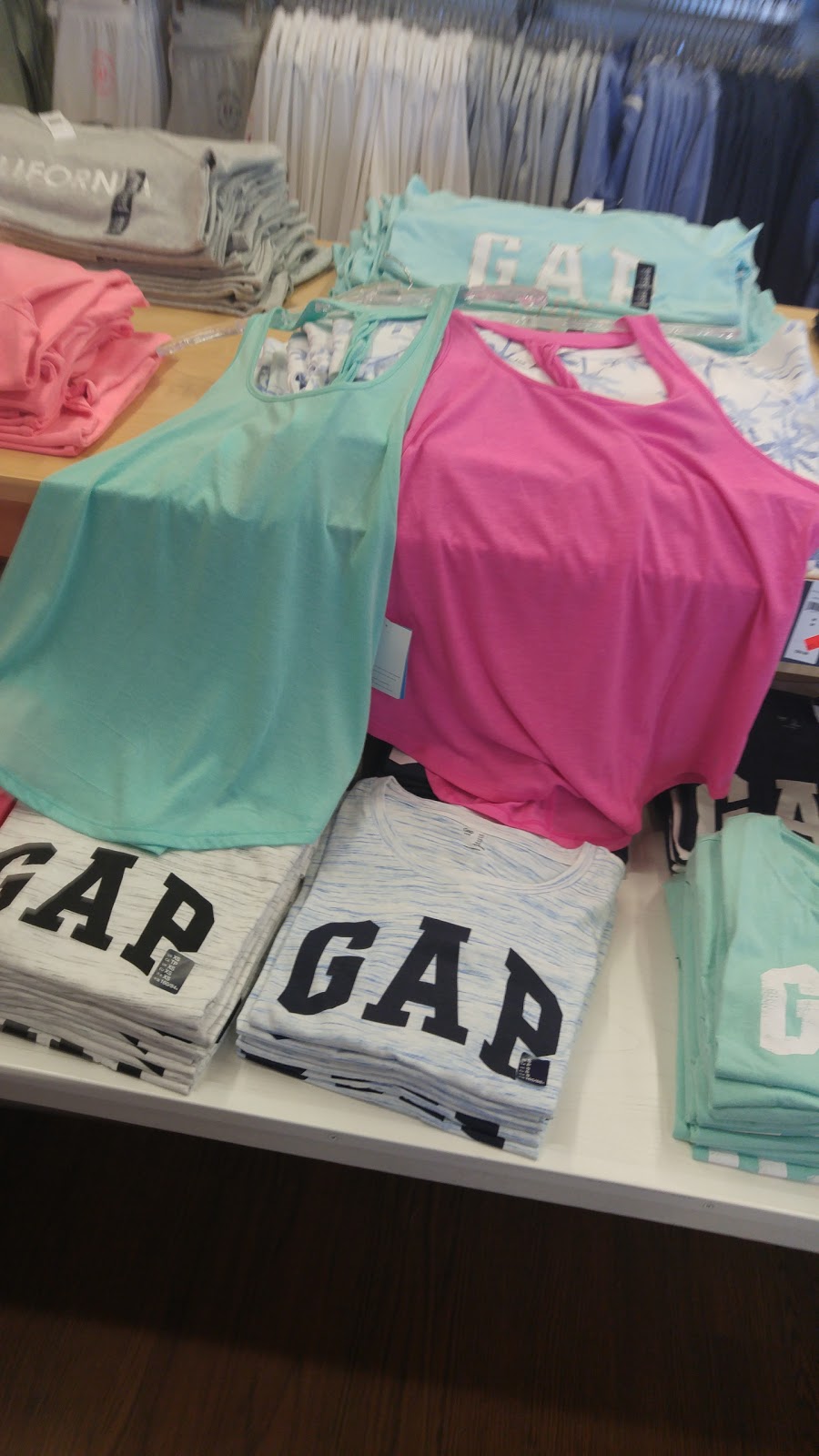 Gap Factory | 212 Chain Lake Dr, Halifax, NS B3S 1C5, Canada | Phone: (902) 454-5081
