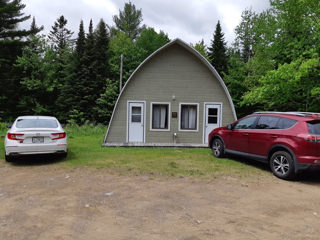 Camp B’nai Brith Quebec | 5445 QC-329, Sainte-Agathe-des-Monts, QC J8C 0M7, Canada | Phone: (819) 326-4838