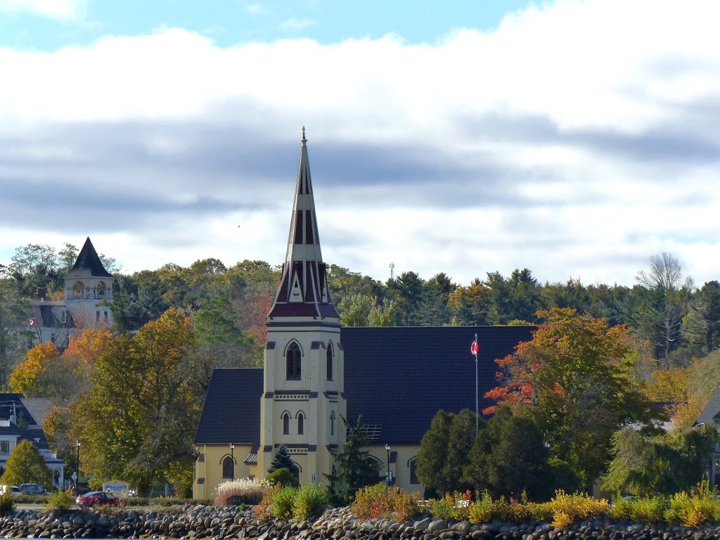 St James Anglican Church | 53 Edgewater St, Mahone Bay, NS B0J 2E0, Canada | Phone: (902) 624-9021