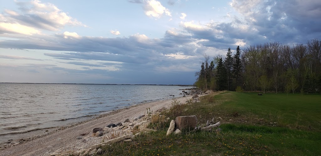 Lakeside Eh | MB-222, Riverton, MB R0C 2R0, Canada | Phone: (204) 781-5474