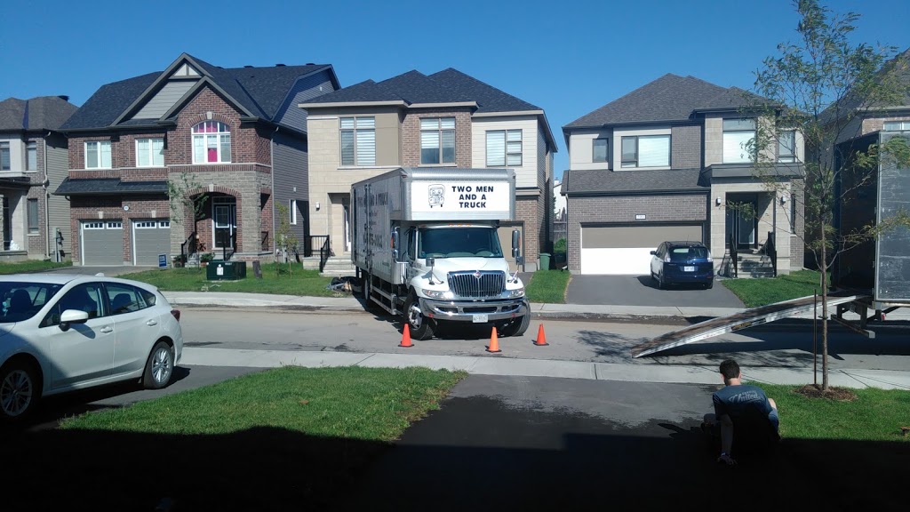 Two Men and a Truck | 5285 Creekbank Rd, Mississauga, ON L4W 1N3, Canada | Phone: (905) 581-4206