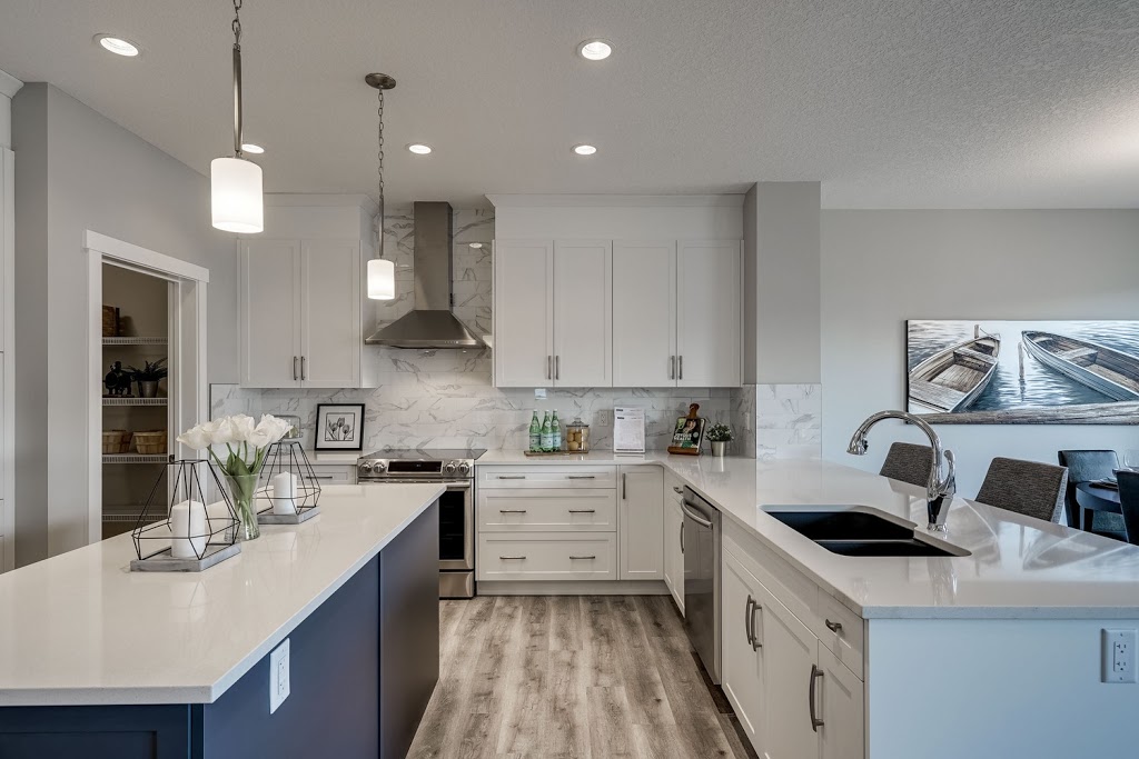 Art Leslie & Josh Methot Real Estate - RE/MAX Real Estate (Centr | 2411 4 St NW #206, Calgary, AB T2M 2Z8, Canada | Phone: (403) 288-9449