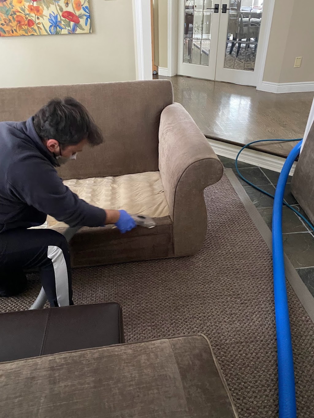 Dizzle Dazzle Tile & Carpet Cleaning | 5473 Clandeboye Dr, Lucan, ON N0M 2J0, Canada | Phone: (519) 694-3624