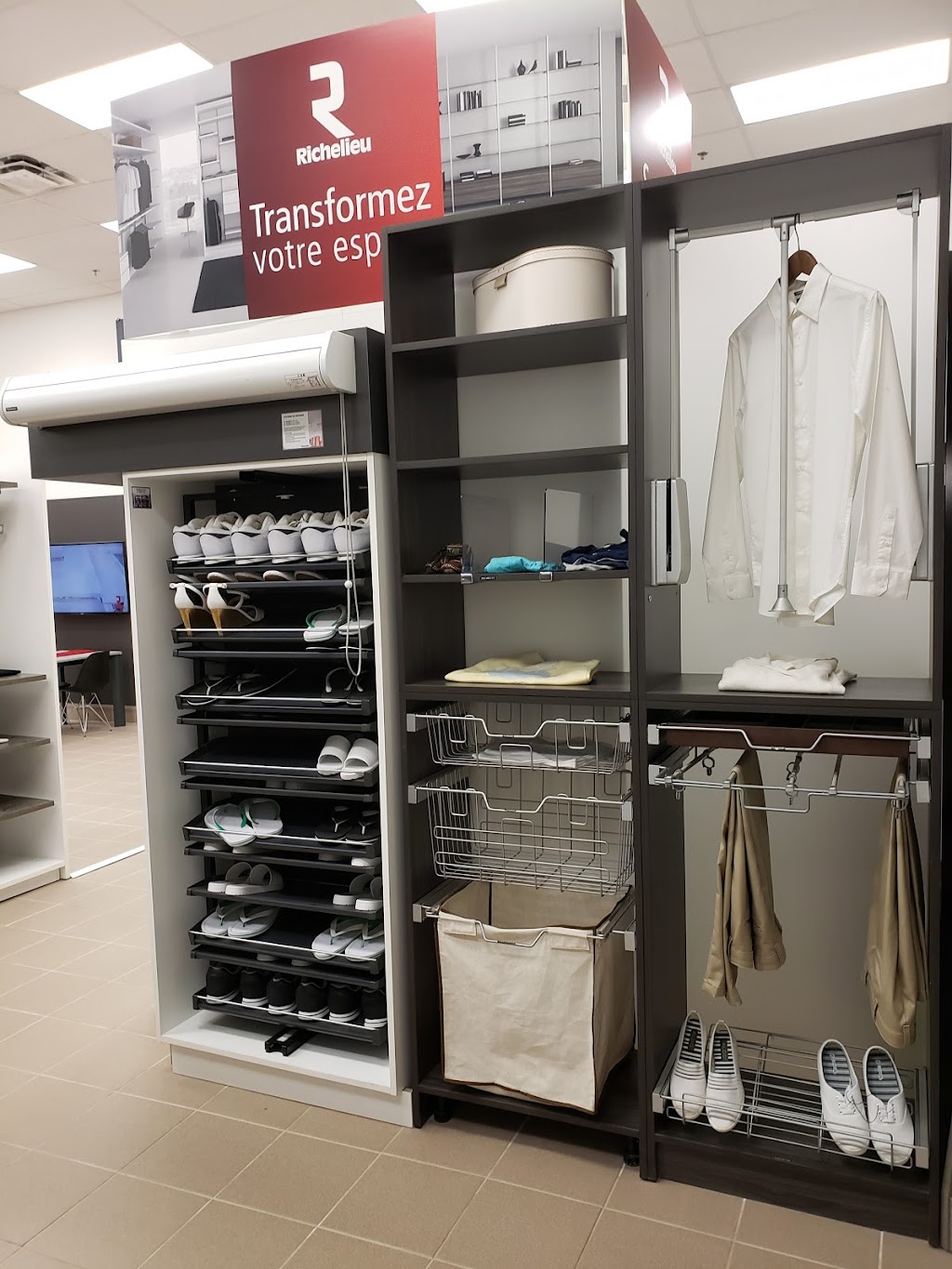 Richelieu Hardware - HQ | 7900 Boul Henri-Bourassa O, Saint-Laurent, QC H4S 1V4, Canada | Phone: (800) 361-6000