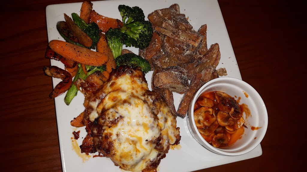 Bernies Bar & Grill | 1225 Wonderland Rd N, London, ON N6G 2V9, Canada | Phone: (519) 657-0597