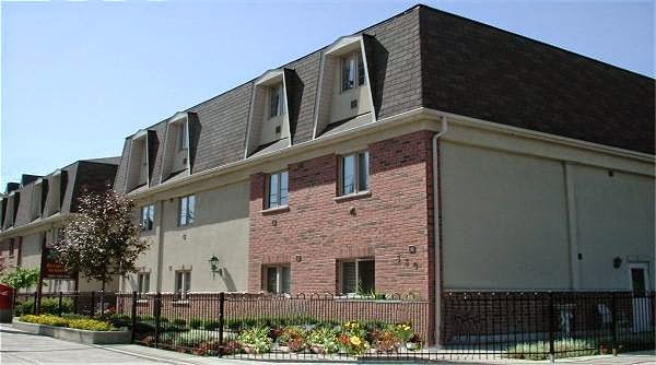 Aberdeen Gardens Retirement Residence | 330 Dundurn St S, Hamilton, ON L8P 4L6, Canada | Phone: (905) 529-3163