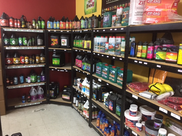 St-Jean Hydroponique Enr | 747, G, Rue Saint-Jacques, Saint-Jean-sur-Richelieu, QC J3B 2M9, Canada | Phone: (450) 346-9633