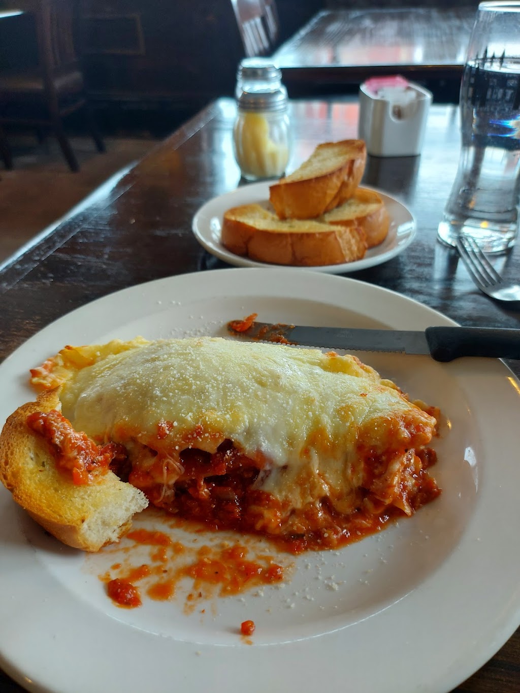 Napolis Restaurant Pizza & Pasta | 81 Richmond Rd, Ottawa, ON K1Z 6V8, Canada | Phone: (613) 728-1973