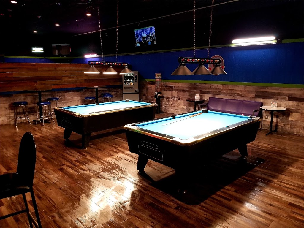 Neon Lights Club | 1400 Notre Dame Ave, Winnipeg, MB R3E 3G5, Canada | Phone: (204) 786-3471