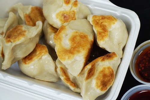 Bamboo House Chinese Food | 3304 64 St NE, Calgary, AB T1Y 5R4, Canada | Phone: (403) 285-5455