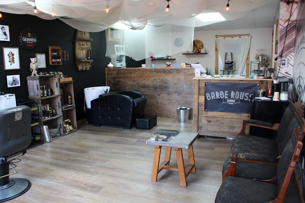 Barbe Rousse Barbier | 163 Avenue St Laurent, Louiseville, QC J5V 1J8, Canada | Phone: (514) 515-3198