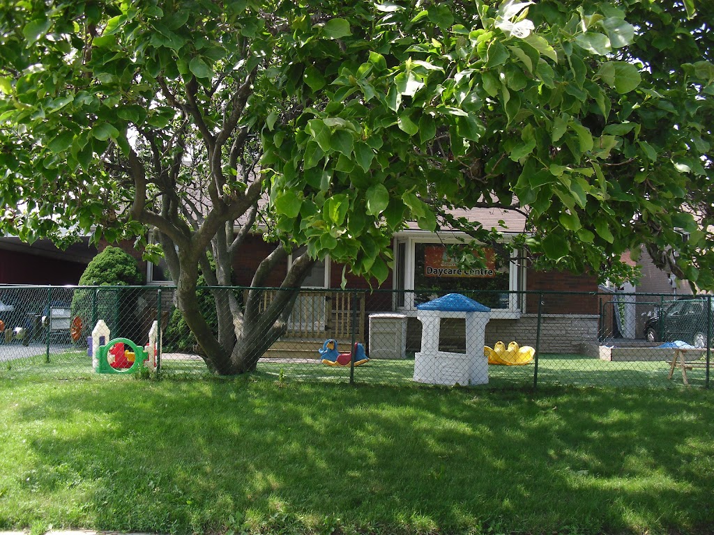Little Learning House | 192 Allenby Ave, Hamilton, ON L9A 2V2, Canada | Phone: (905) 389-4933