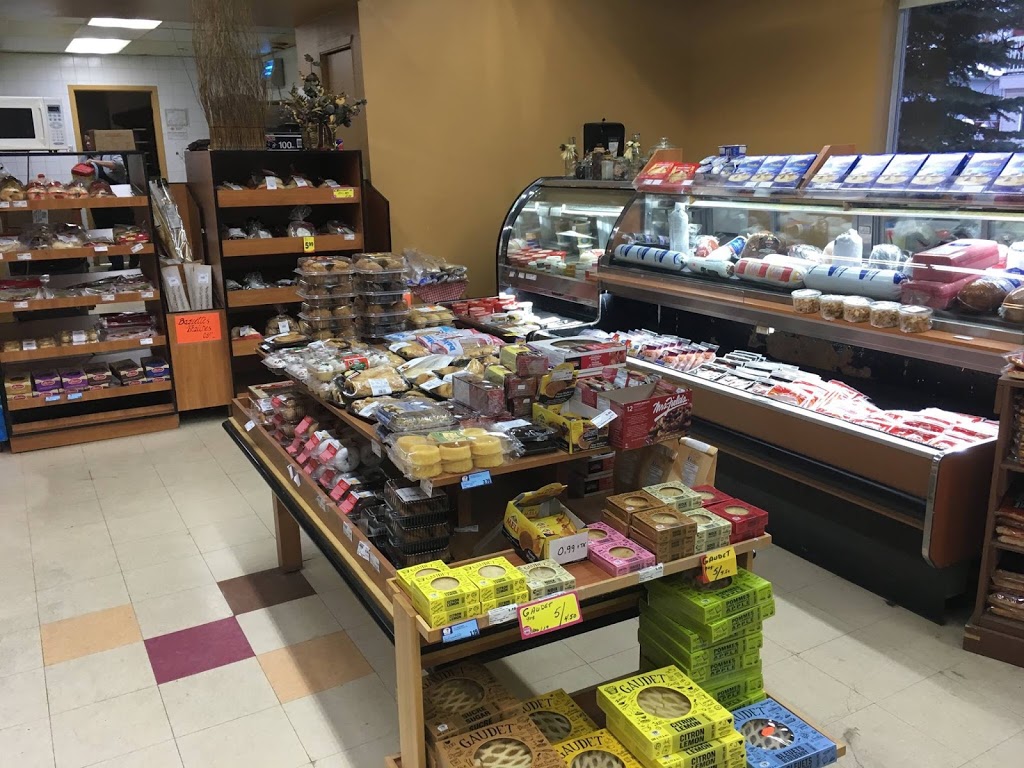 Marché Ami | 1834 Rue Saint Pierre, LeMoyne, QC J4P 3K2, Canada | Phone: (450) 890-6618