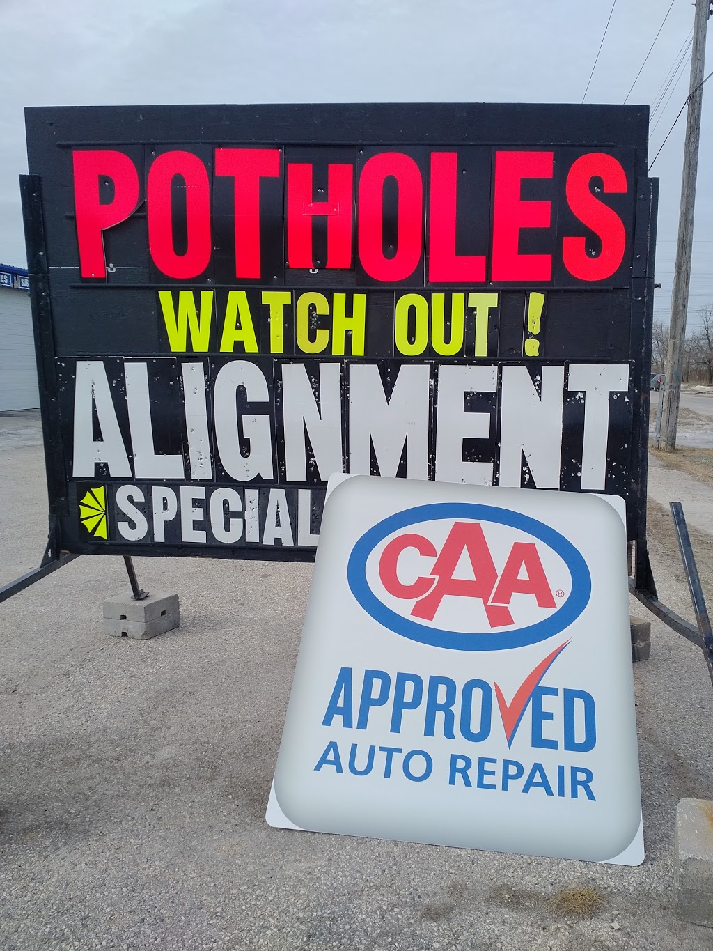NAPA AUTOPRO - Tonys Academy Auto Service Chevrier | 1104 Chevrier Blvd, Winnipeg, MB R3T 1Y1, Canada | Phone: (204) 284-7100