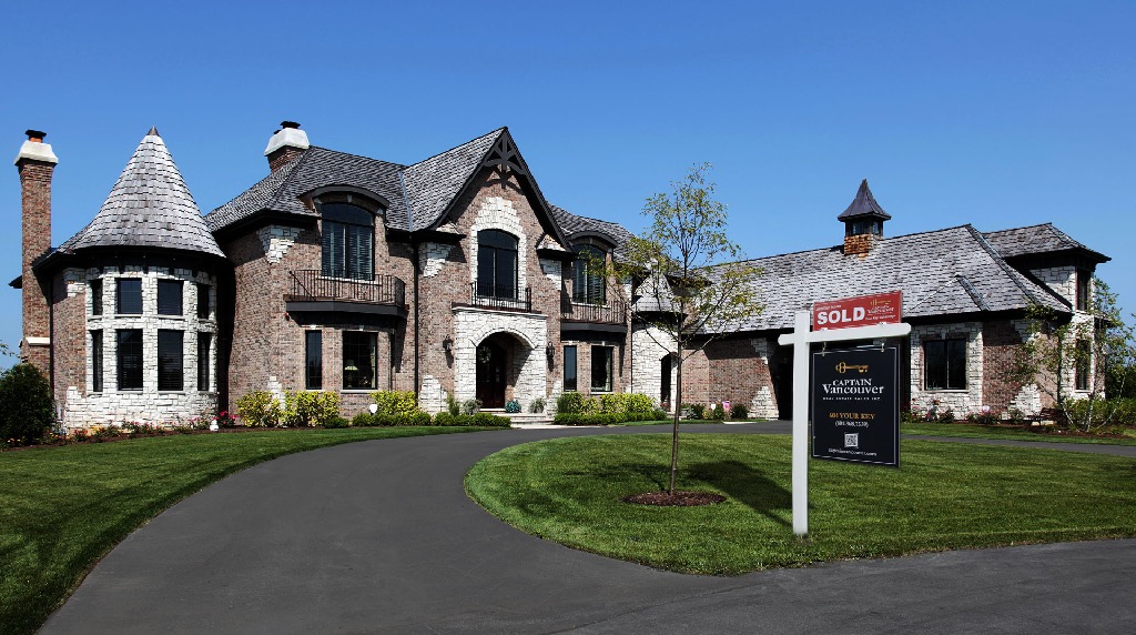 Captain Vancouver Real Estate | 20127 42a Ave, Langley Twp, BC V3A 3B5, Canada | Phone: (604) 968-7539