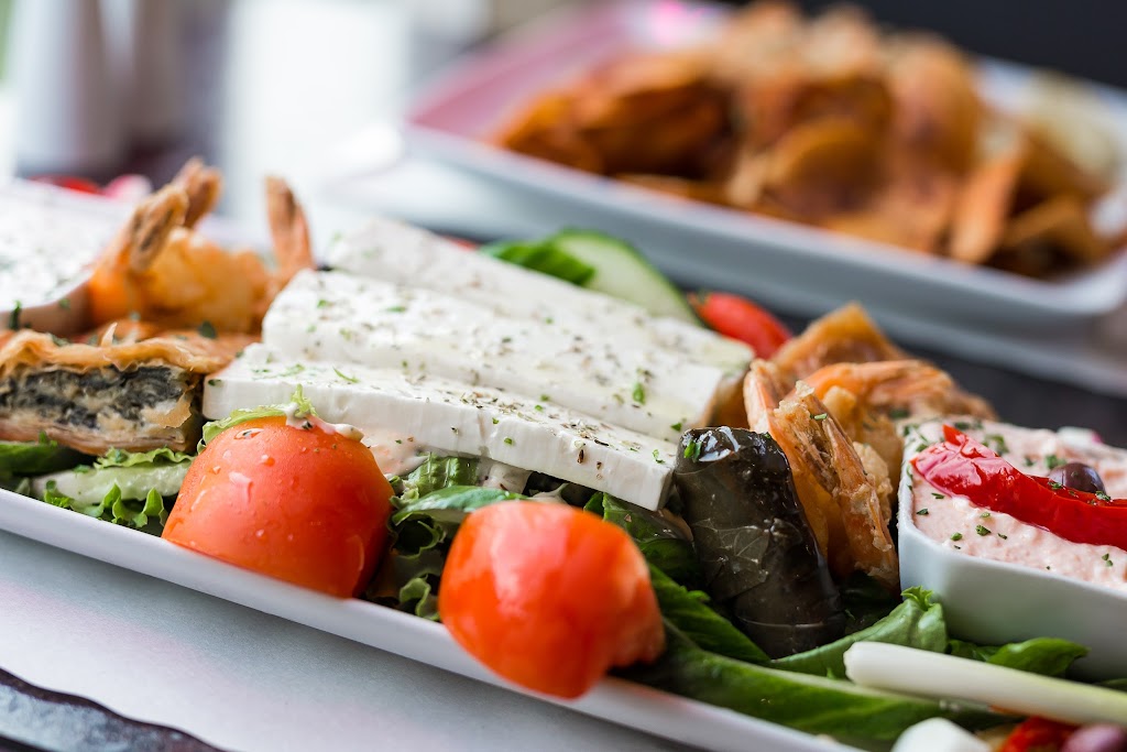 Resto La Cité | 374 Rue Notre Dame E, Thetford Mines, QC G6G 2S4, Canada | Phone: (418) 335-9900