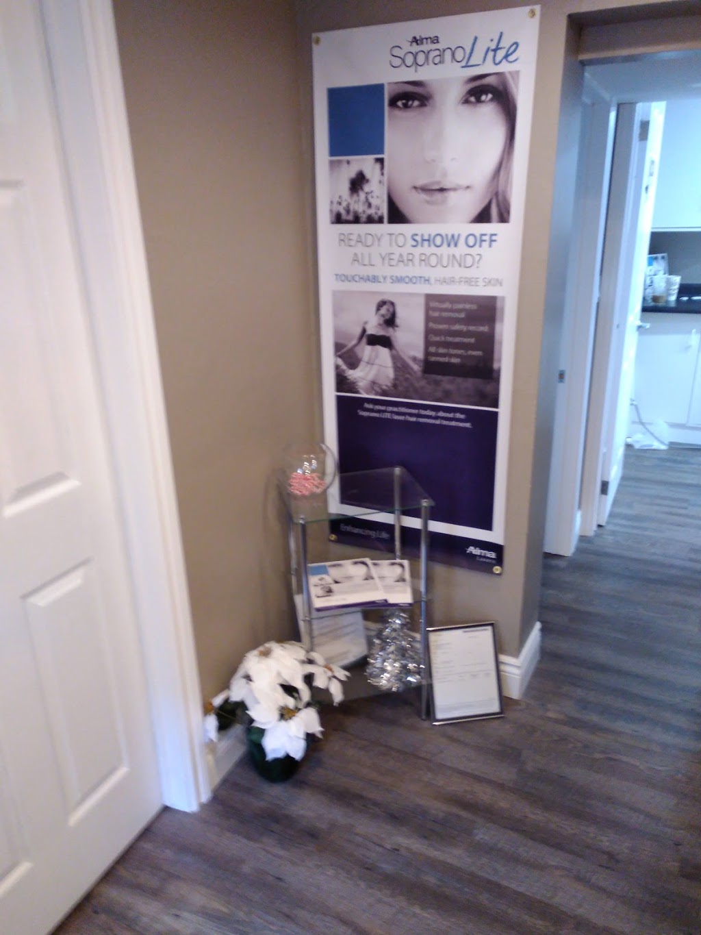 LA Laser Niagara | 4190 Kalar Rd, Niagara Falls, ON L2H 1S8, Canada | Phone: (905) 358-8924